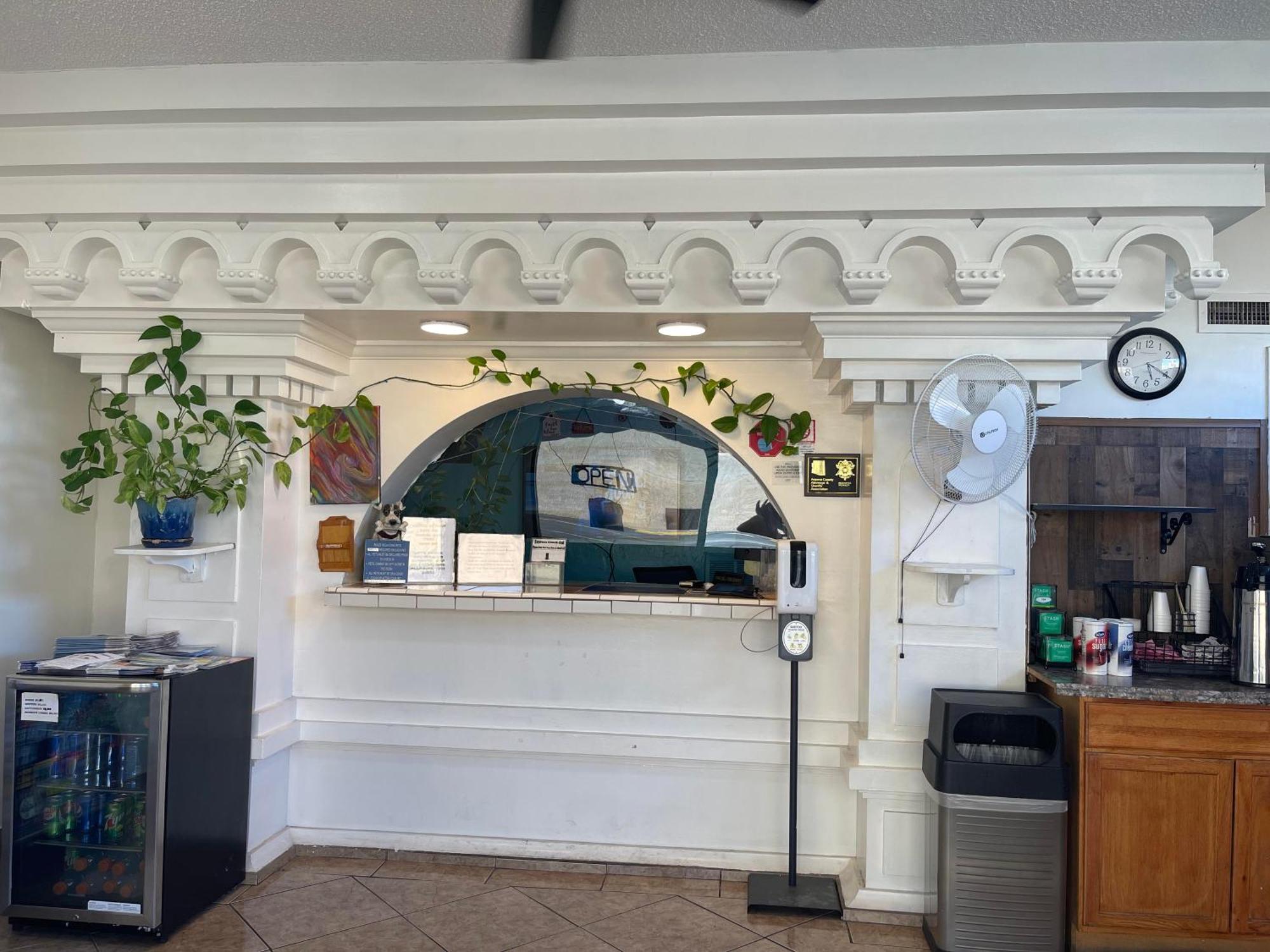 Windsor Inn Lake Havasu City Eksteriør bilde